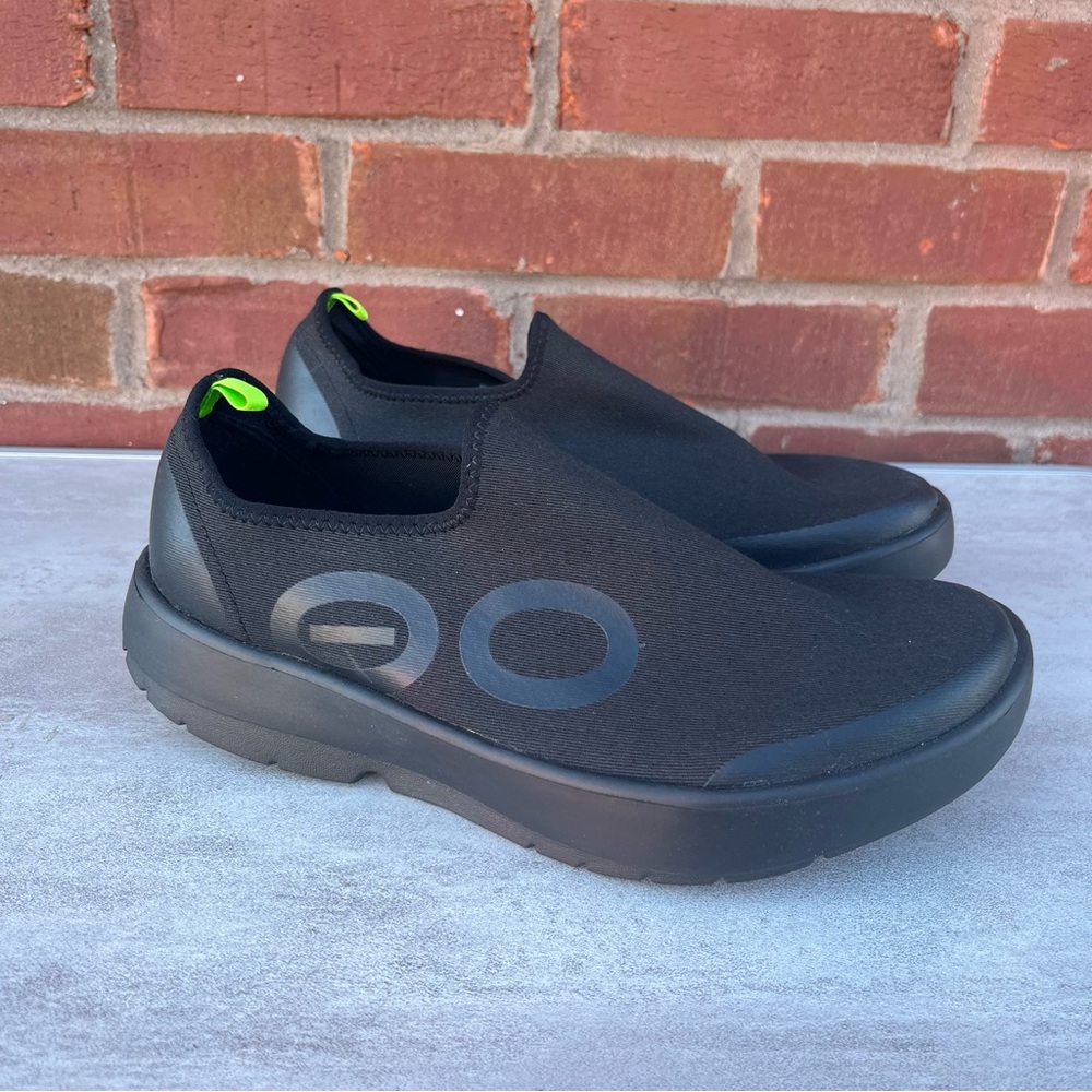 Nike Black Slip-On Loafers